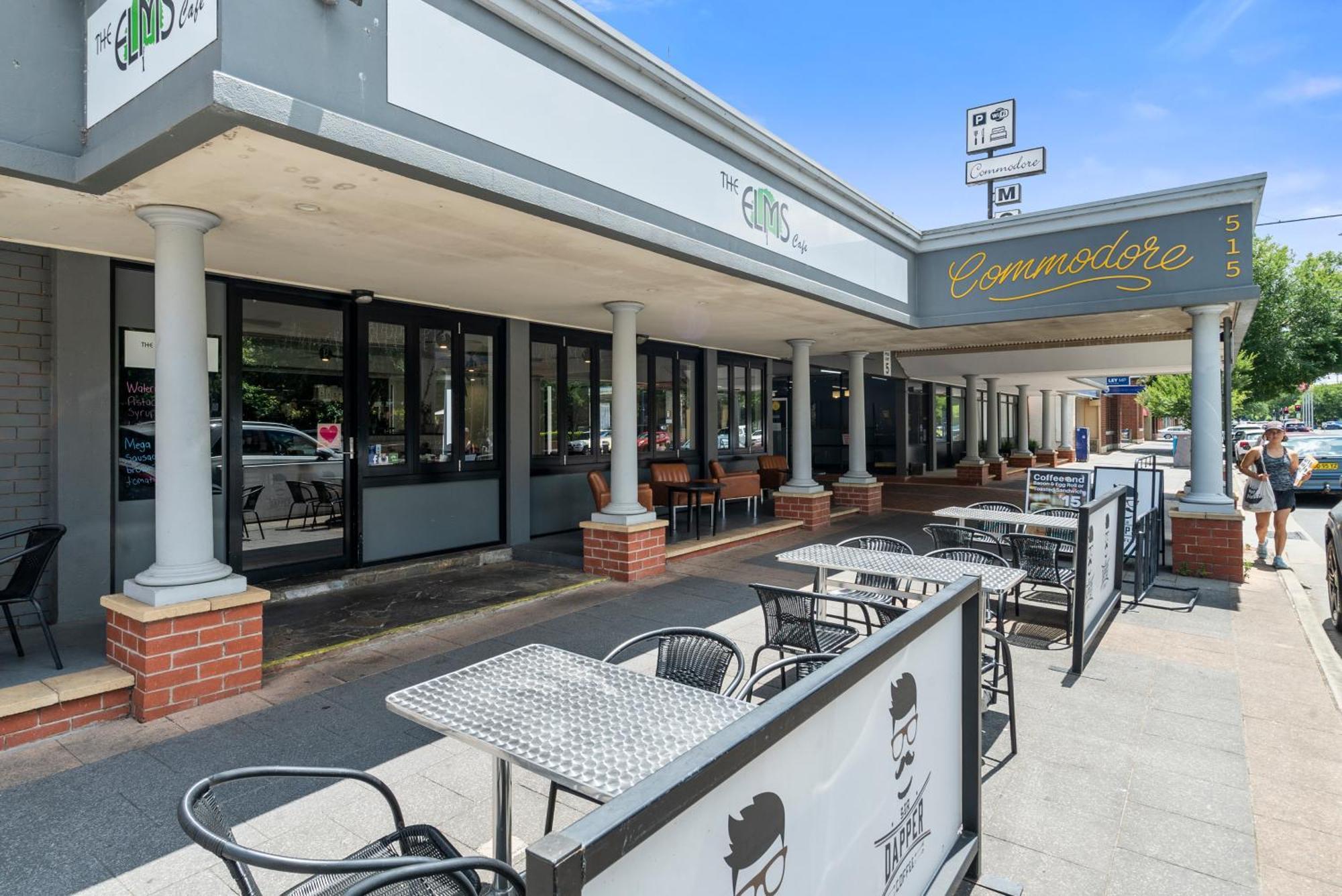 Commodore Motor Inn Albury Esterno foto